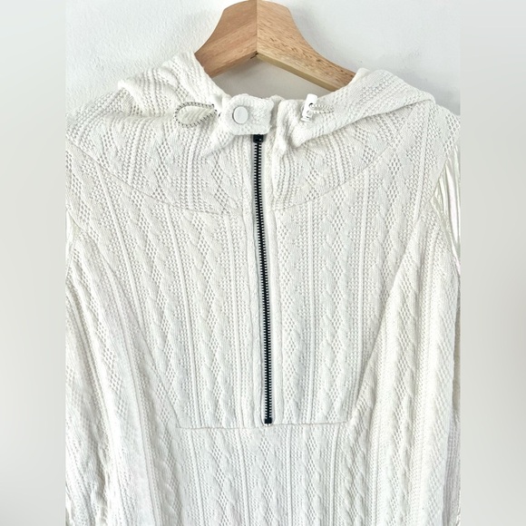 Free People‎ Movement Sweetest Pullover Cream Iridescent Hooded Half Zip Small